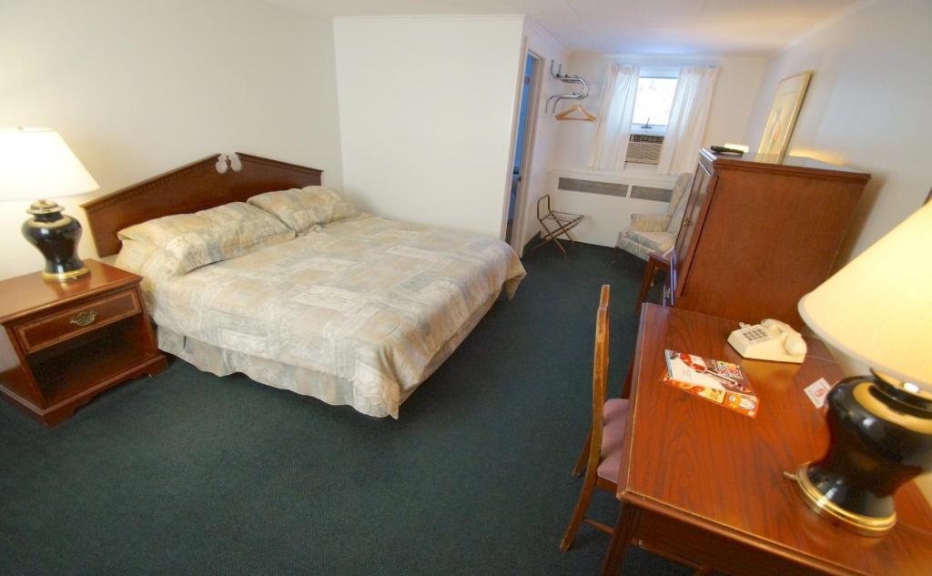 Birds Nest Motel Skaneateles Room photo